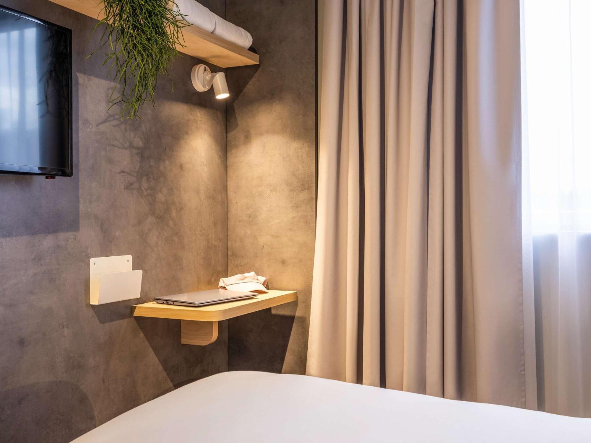 Ibis Budget Arlon Porte Du Luxembourg Buitenkant foto