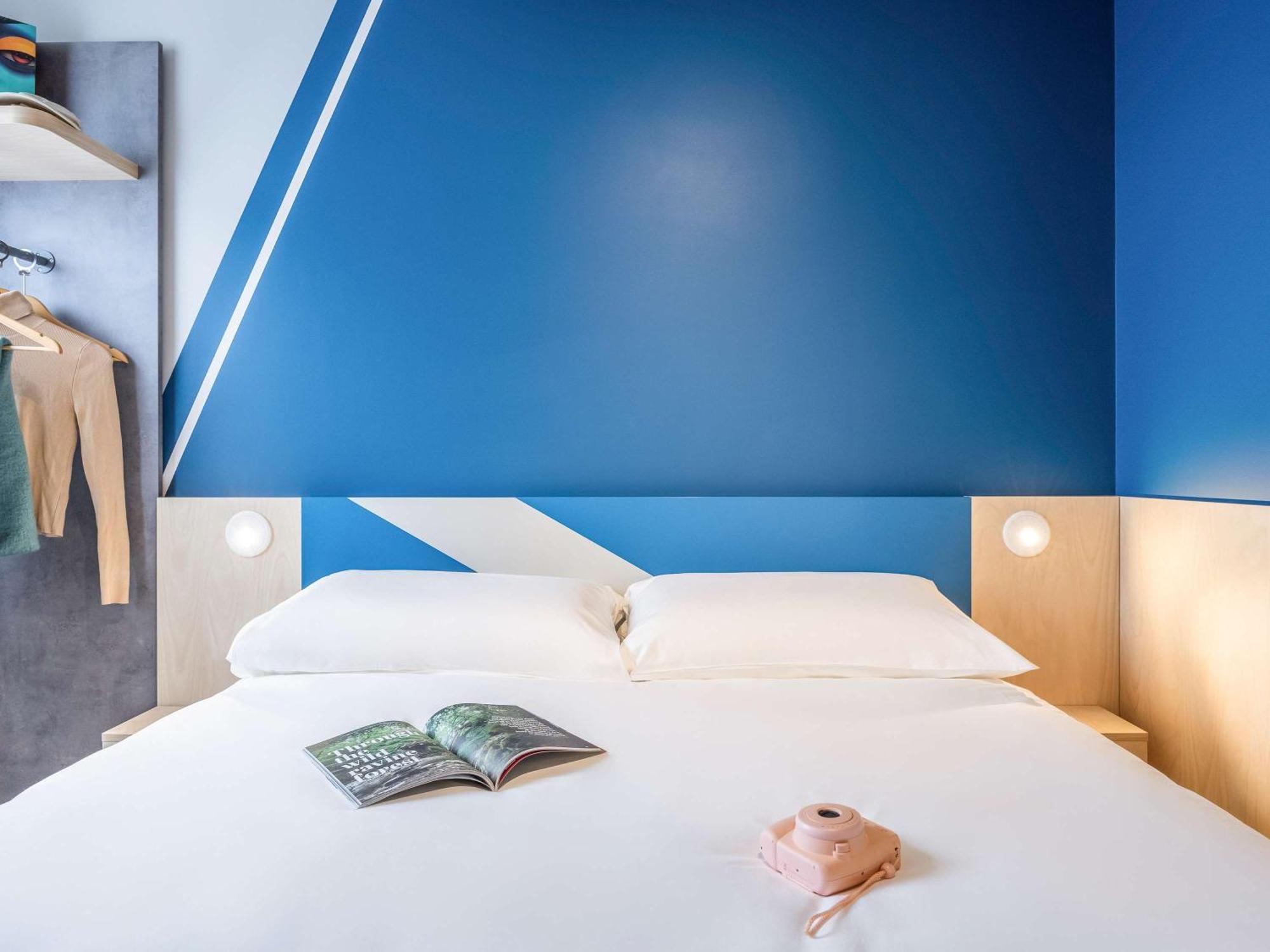 Ibis Budget Arlon Porte Du Luxembourg Buitenkant foto