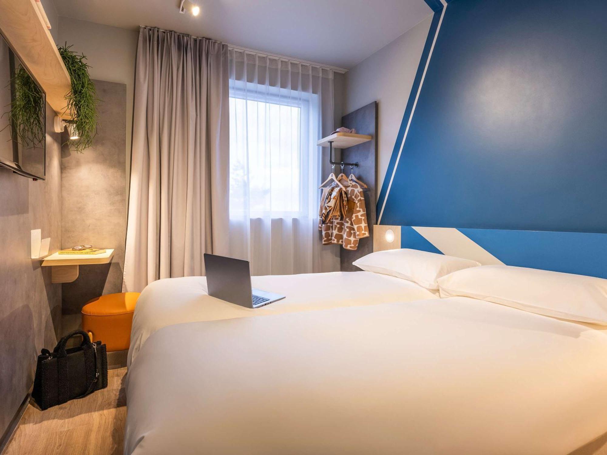 Ibis Budget Arlon Porte Du Luxembourg Buitenkant foto